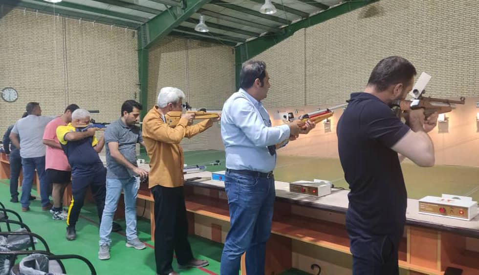 فولاد کاوه در تفنگ بادی و نفت ستاره در تپانچه قهرمان شدند