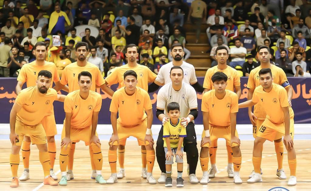 نفت ترمز برید، عباس از روی اصفهان رد شد