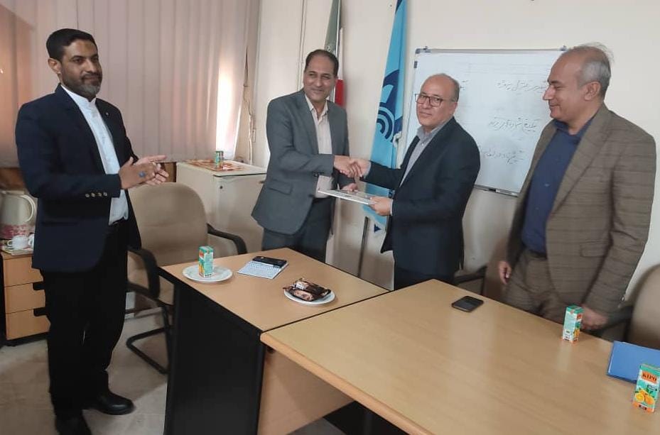جلسه تکریم و معارفه سرپرست جدید اداره مخابرات شهرستان قشم