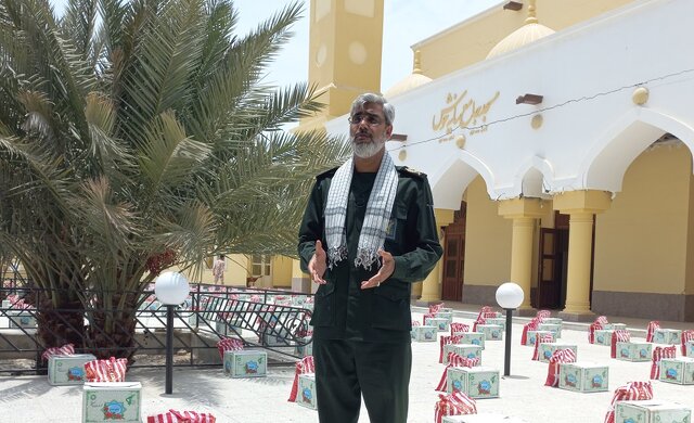 توزیع ۲ هزار بسته معیشتی در روستاهای زلزله زده بندرلنگه